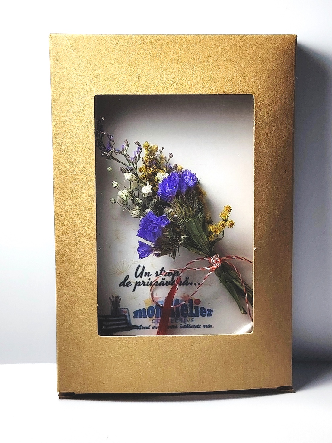 Mărțișor buchețel flori uscate - bijuterii - mărțișor - Artynos.ro