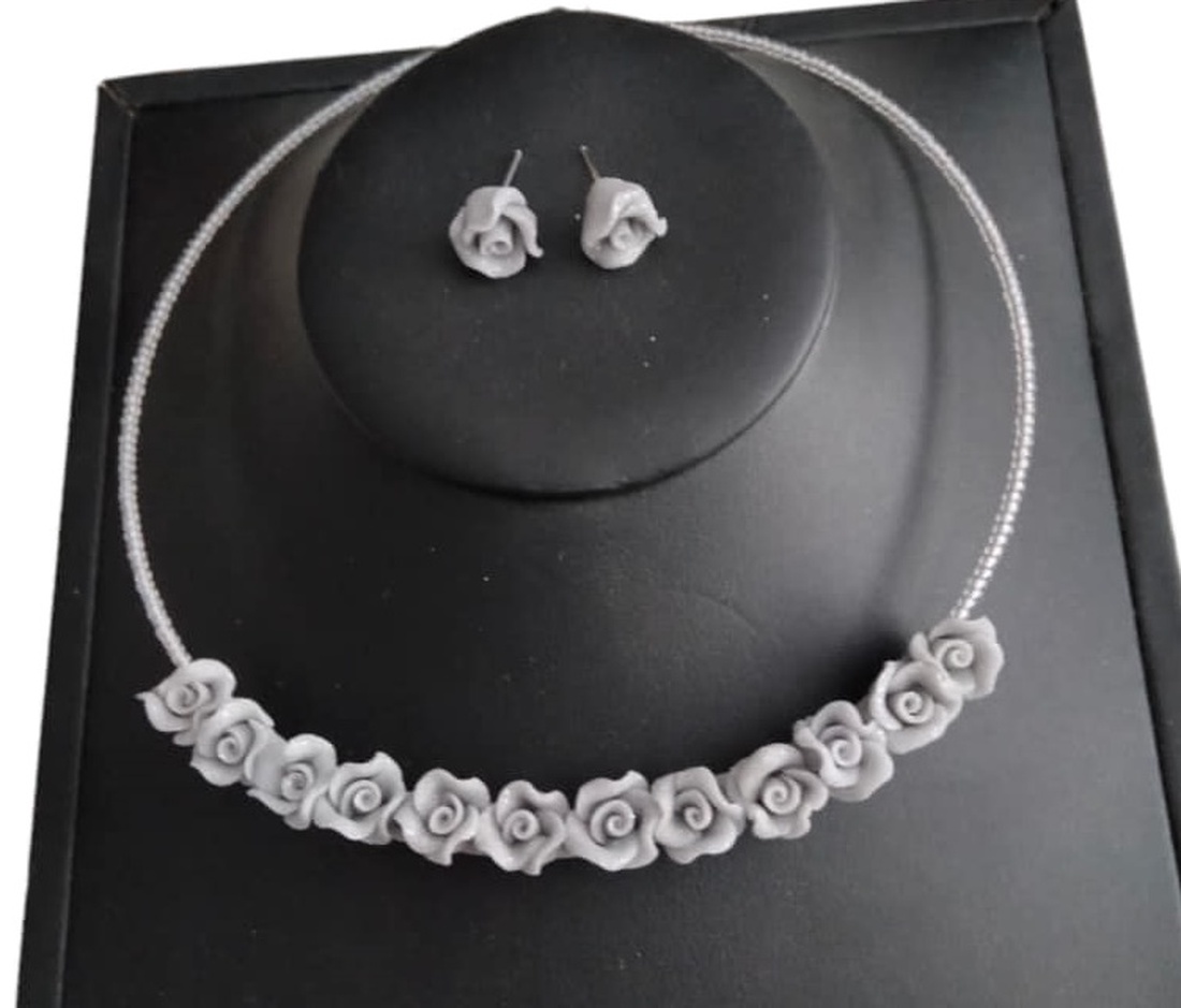 Set ocazii cu trandafiri gri - bijuterii - seturi de bijuterii - Artynos.ro