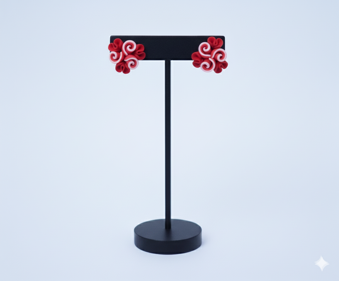 Cercei trandafirasi cu dantela - bijuterii - cercei - cercei din rășină - Artynos.ro