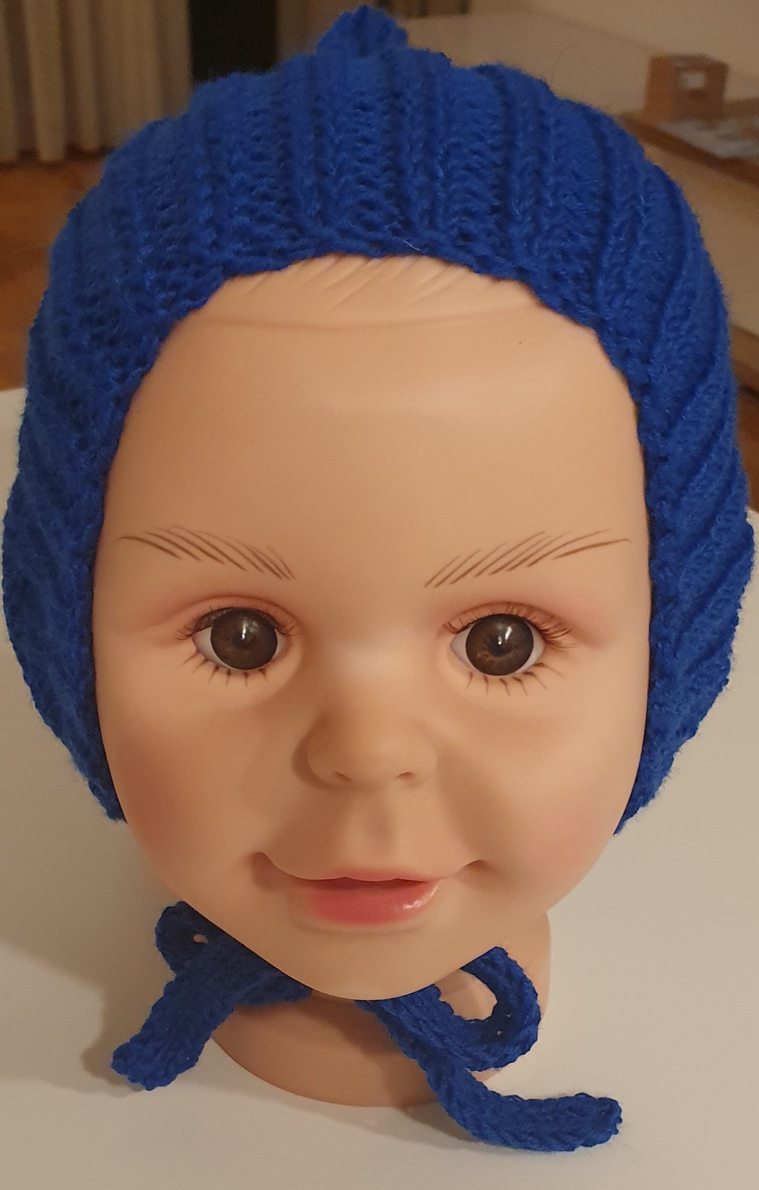 Căciulă tricotată albastră  - îmbrăcăminte și modă - haine bebeluși și copii - pălărie bebeluși - Artynos.ro