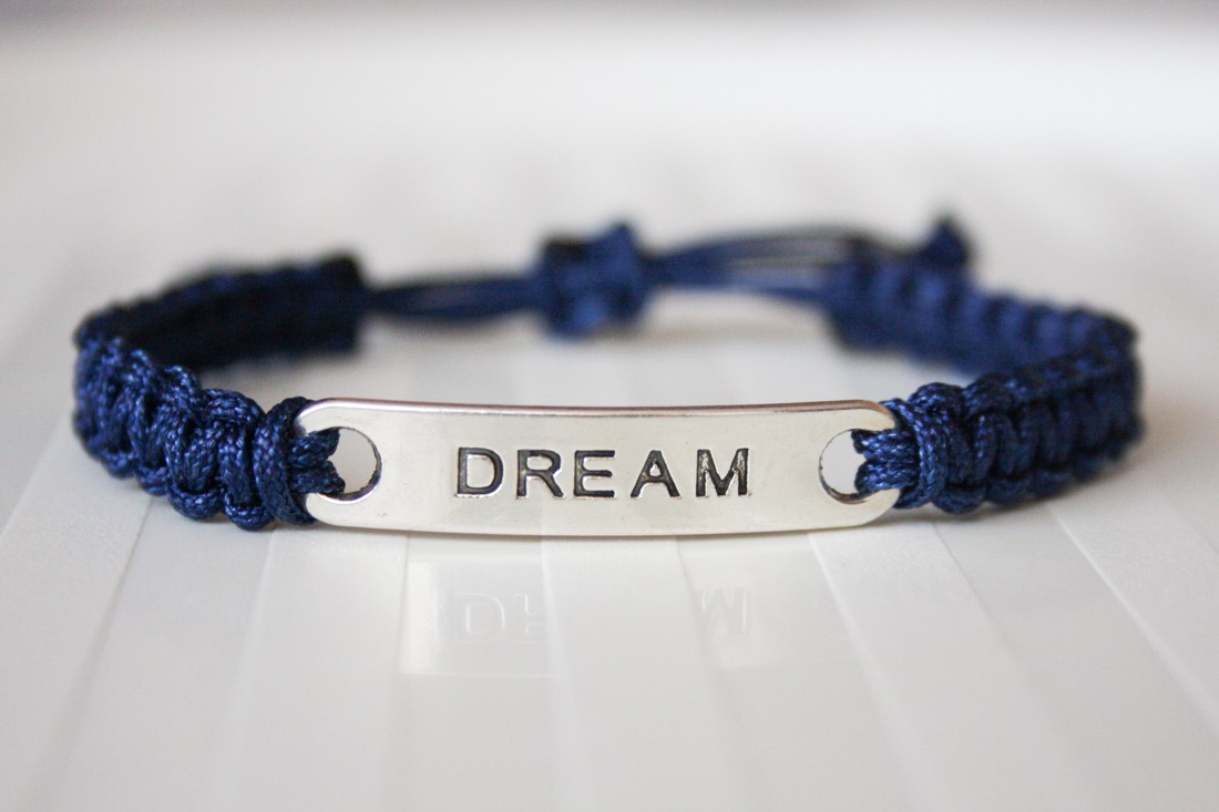 Brățară macramé împletită - Dark Blue Dream - bijuterii - brățări - brățări împletite - Artynos.ro