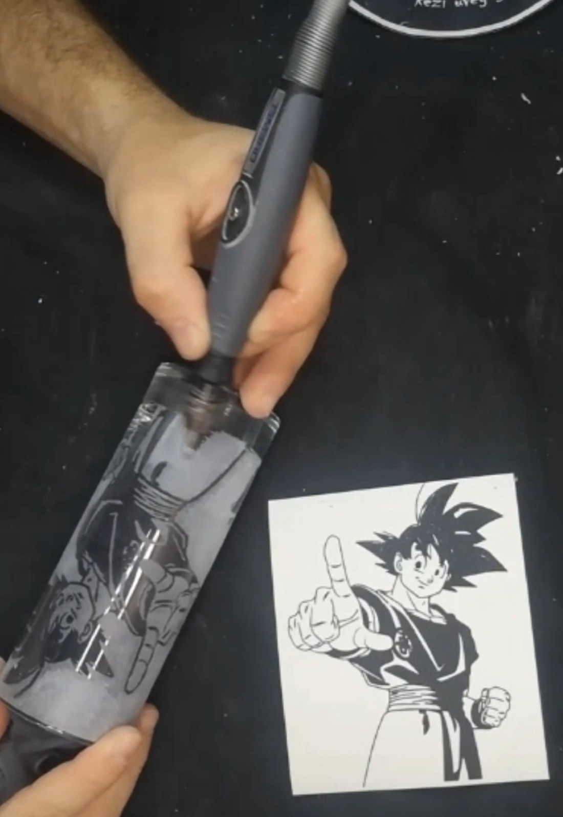 Son Goku � pahar de sticlă gravat manual  -  - Artynos.ro