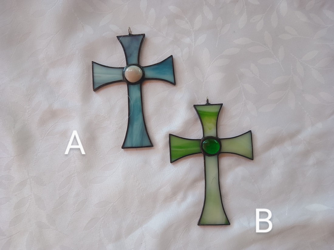 Tiffany KERESZT decorare fereastră / decorare perete - casă & stil de viață - obiecte religioase și de devoțiune - cruce - Artynos.ro Tiffany KERESZT decorare fereastră / decorare perete - casă & stil de viață - obiecte religioase și de devoțiune - cruce - Artynos.ro