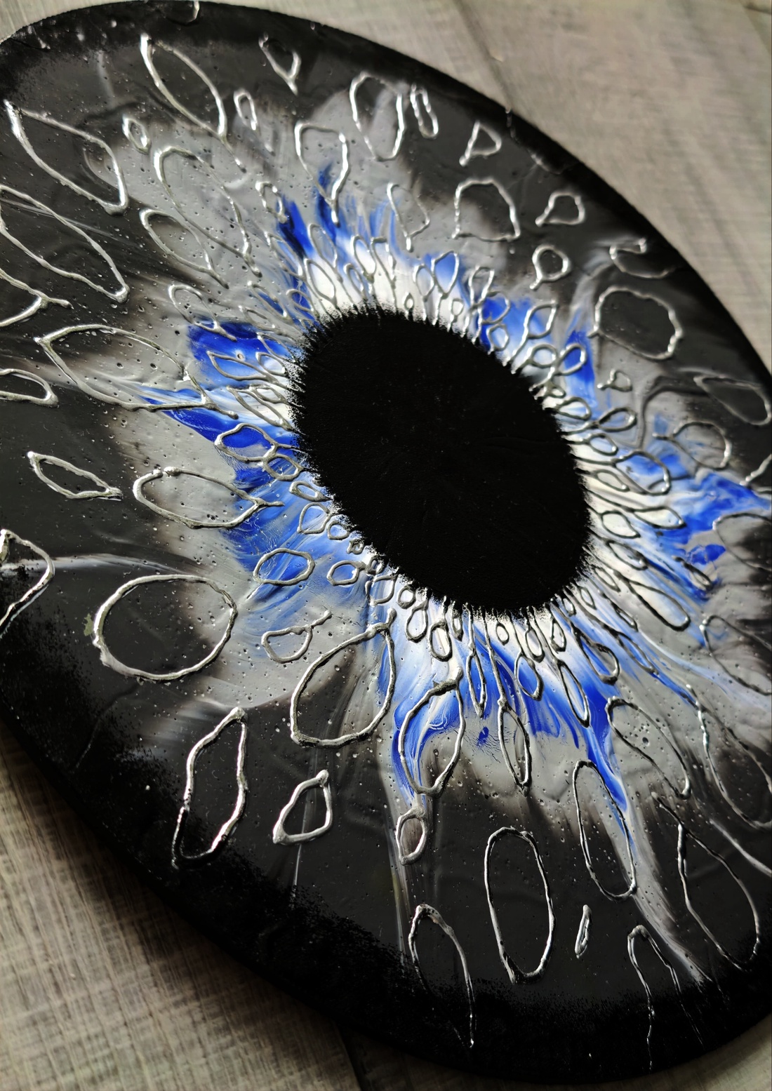 Tablou - model Iris - arte vizuale și accesorii  - picturi - pictură acrilică - Artynos.ro