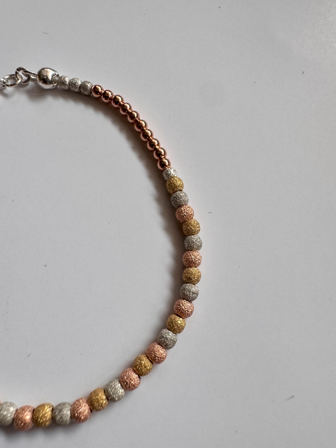 Bratara cu bile tricolore din argint 925, argint placat cu aur galben si aur roz Stardust dream, handmade - bijuterii - brățări - brățări din argint - Artynos.ro