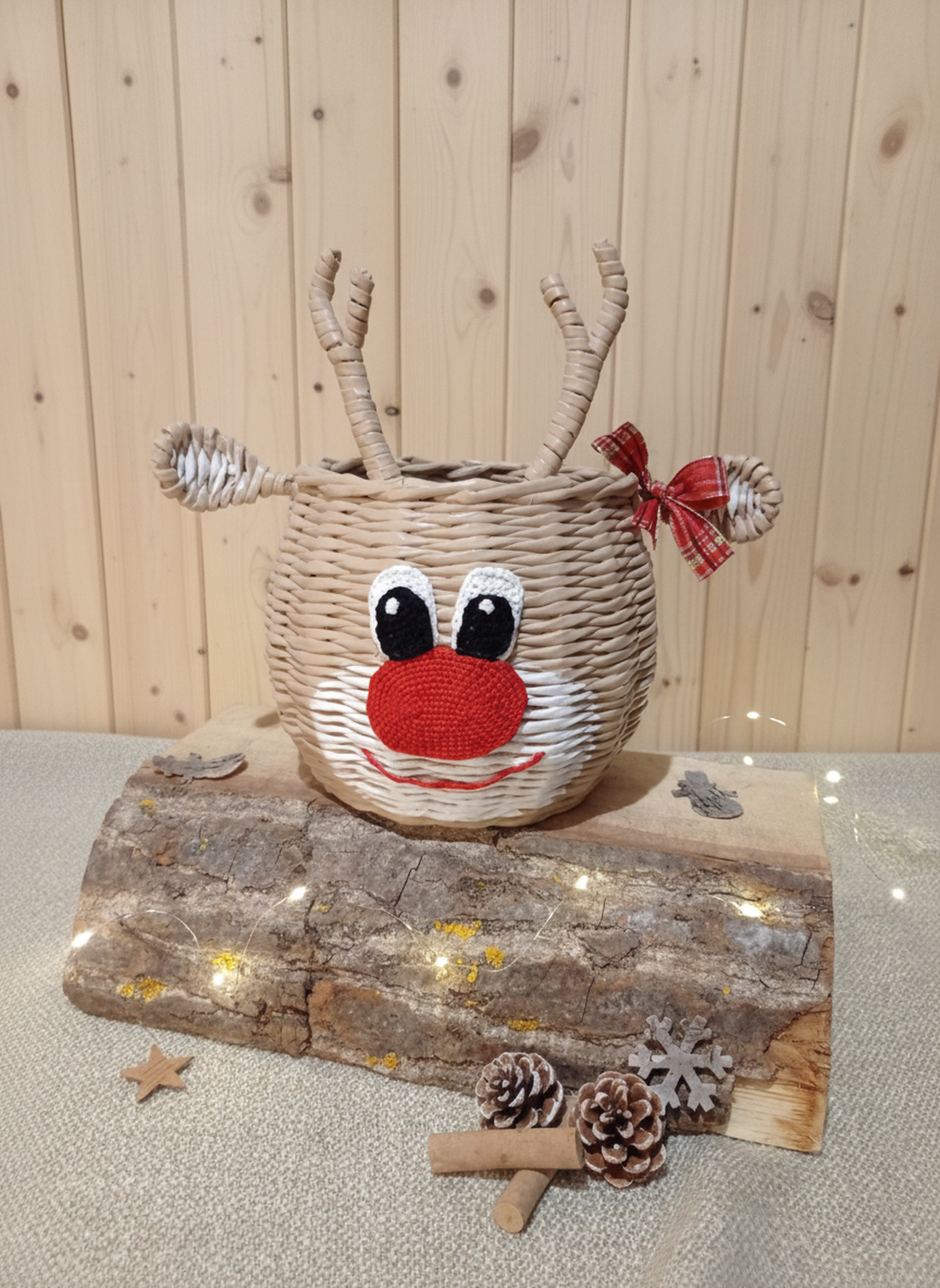 Magia Crăciunului într-un coș de răchită - casă & stil de viață - organizare & depozitare - coșuri depozitare - Artynos.ro