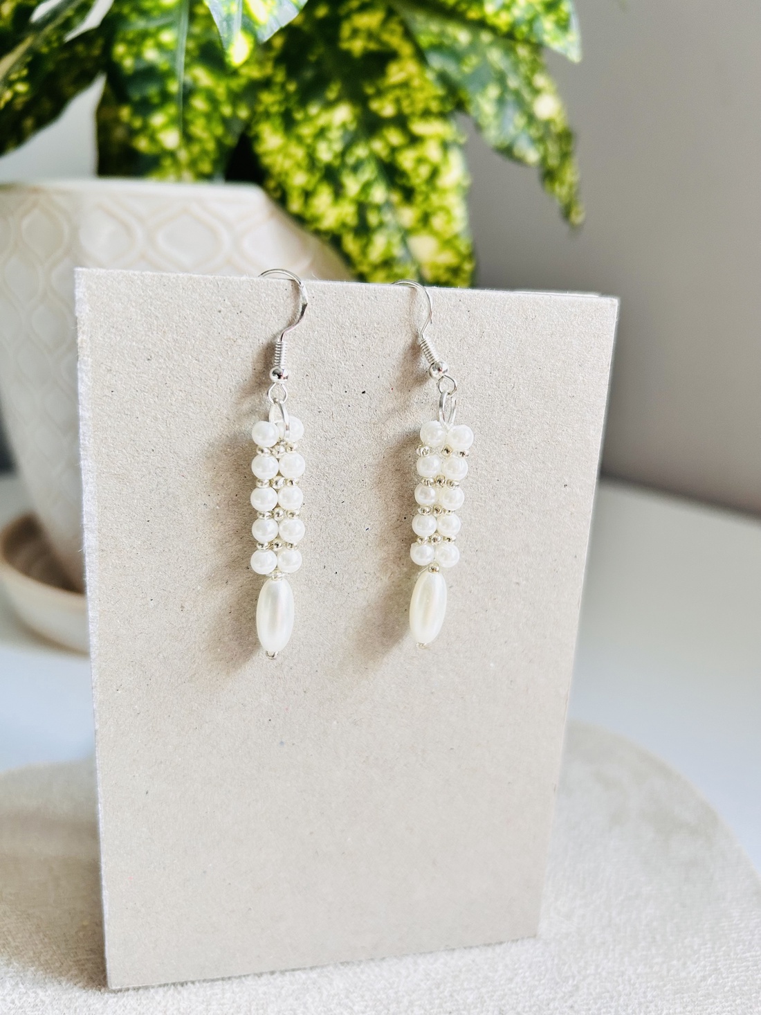 Cercei mireasă - accesorii nuntă - bijuterii mireasă - cercei mireasă - Artynos.ro Cercei mireasă - accesorii nuntă - bijuterii mireasă - cercei mireasă - Artynos.ro