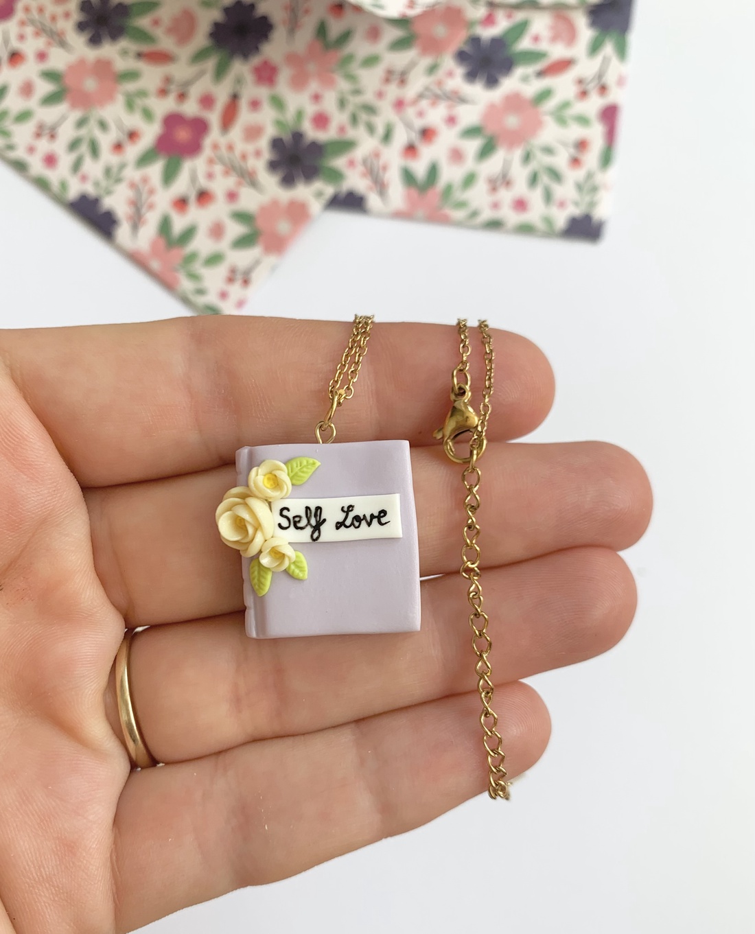 Colier Self Love - bijuterii - coliere - coliere cu pandantive - Artynos.ro