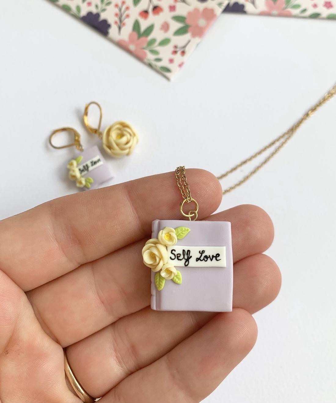 Colier Self Love - bijuterii - coliere - coliere cu pandantive - Artynos.ro