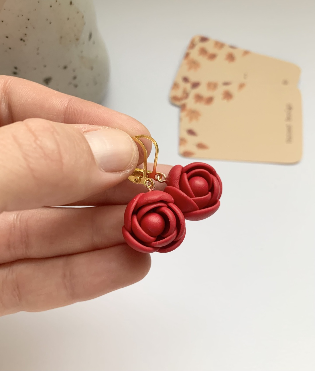 Cercei Roses - bijuterii - cercei - cercei agățați - Artynos.ro