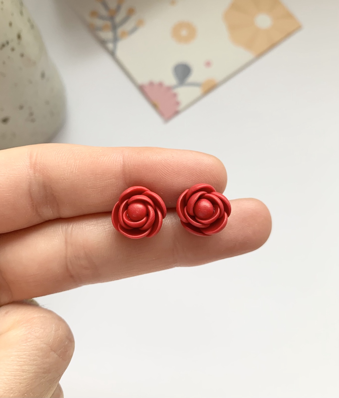 Cercei Little Roses - bijuterii - cercei - cercei agățați - Artynos.ro