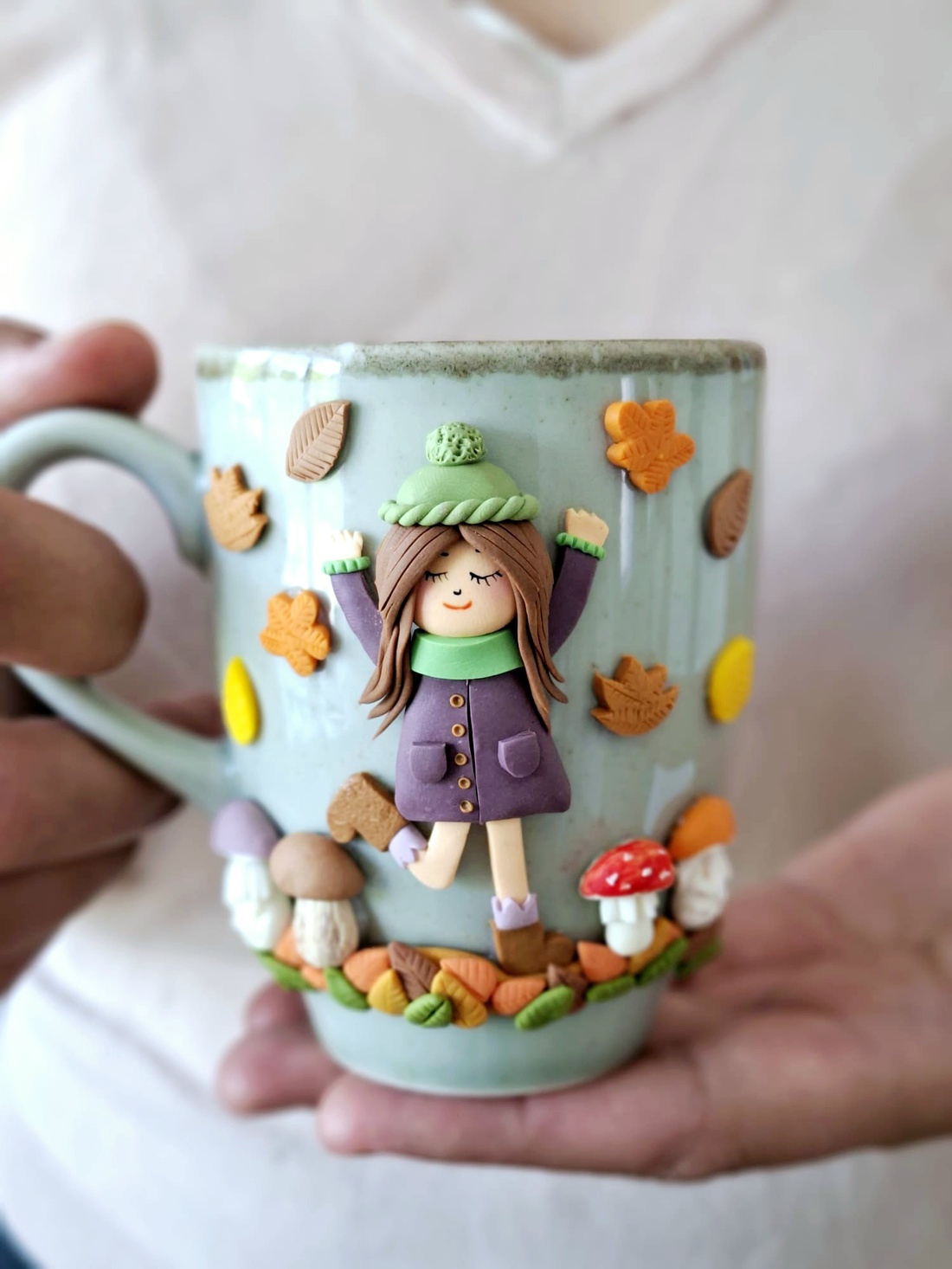 Accesoriu Fall Mug - accesorii de crăciun - cadou tematic de moș crăciun, decorațiuni - cadouri de moș crăciun - Artynos.ro Accesoriu Fall Mug - accesorii de crăciun - cadou tematic de moș crăciun, decorațiuni - cadouri de moș crăciun - Artynos.ro