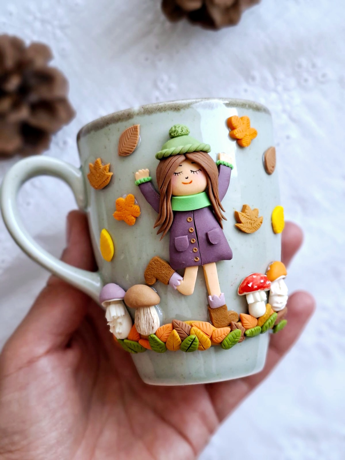 Accesoriu Fall Mug - accesorii de crăciun - cadou tematic de moș crăciun, decorațiuni - cadouri de moș crăciun - Artynos.ro Accesoriu Fall Mug - accesorii de crăciun - cadou tematic de moș crăciun, decorațiuni - cadouri de moș crăciun - Artynos.ro