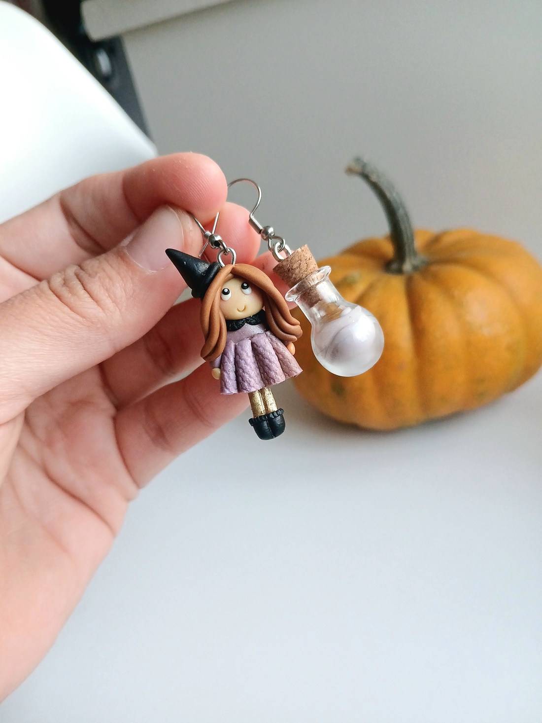 Cercei Vrajitoare - casă & stil de viață - accesorii pentru decorat casa - halloween - tot ce ai nevoie pentru petrecere! - bijuterii halloween - Artynos.ro Cercei Vrajitoare - casă & stil de viață - accesorii pentru decorat casa - halloween - tot ce ai nevoie pentru petrecere! - bijuterii halloween - Artynos.ro