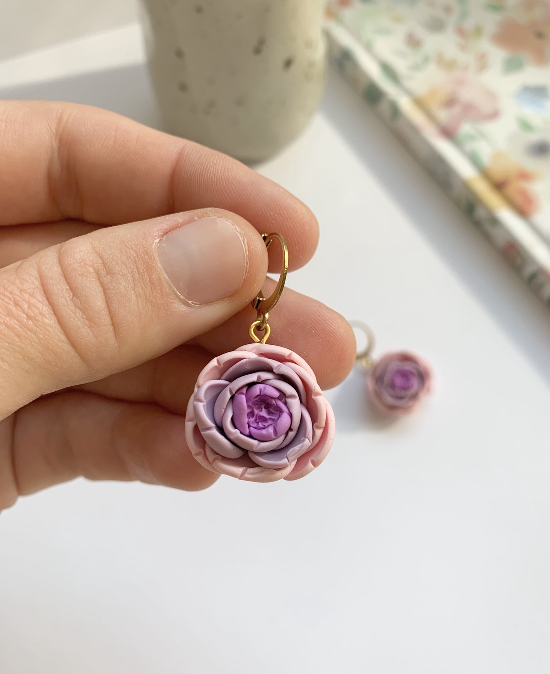 Cercei Pink Flowers - bijuterii - cercei - cercei cu figurine - Artynos.ro