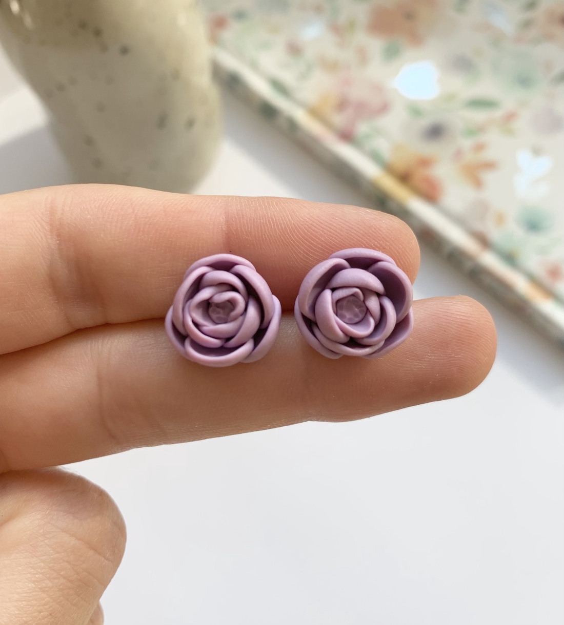 Cercei Purple Flowers - bijuterii - cercei cu figurine - Artynos.ro Cercei Purple Flowers - bijuterii - cercei cu figurine - Artynos.ro