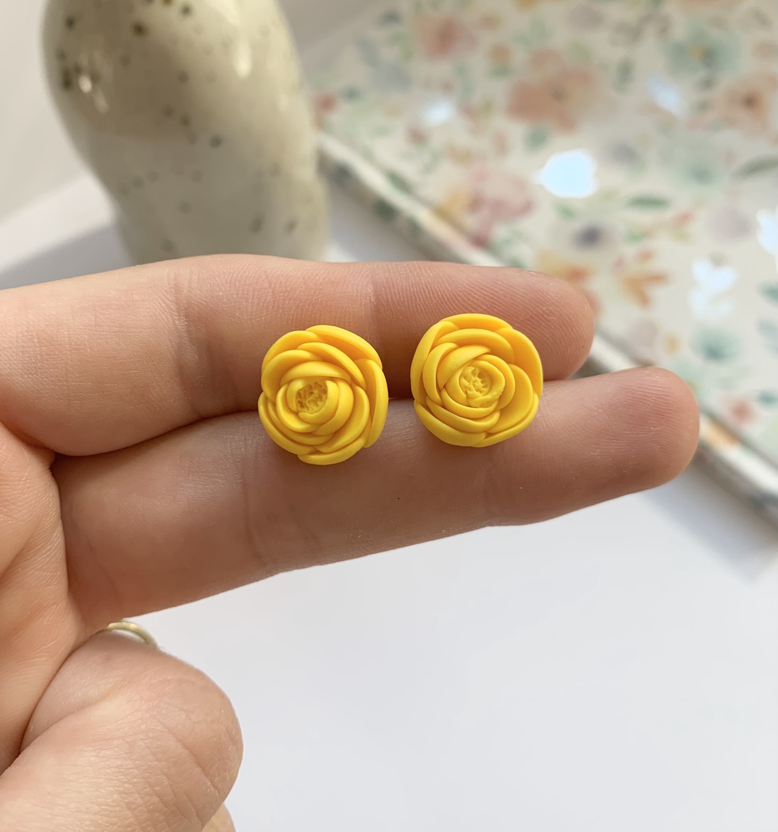 Cercei Yellow Flowers - bijuterii - cercei cu figurine - Artynos.ro Cercei Yellow Flowers - bijuterii - cercei cu figurine - Artynos.ro