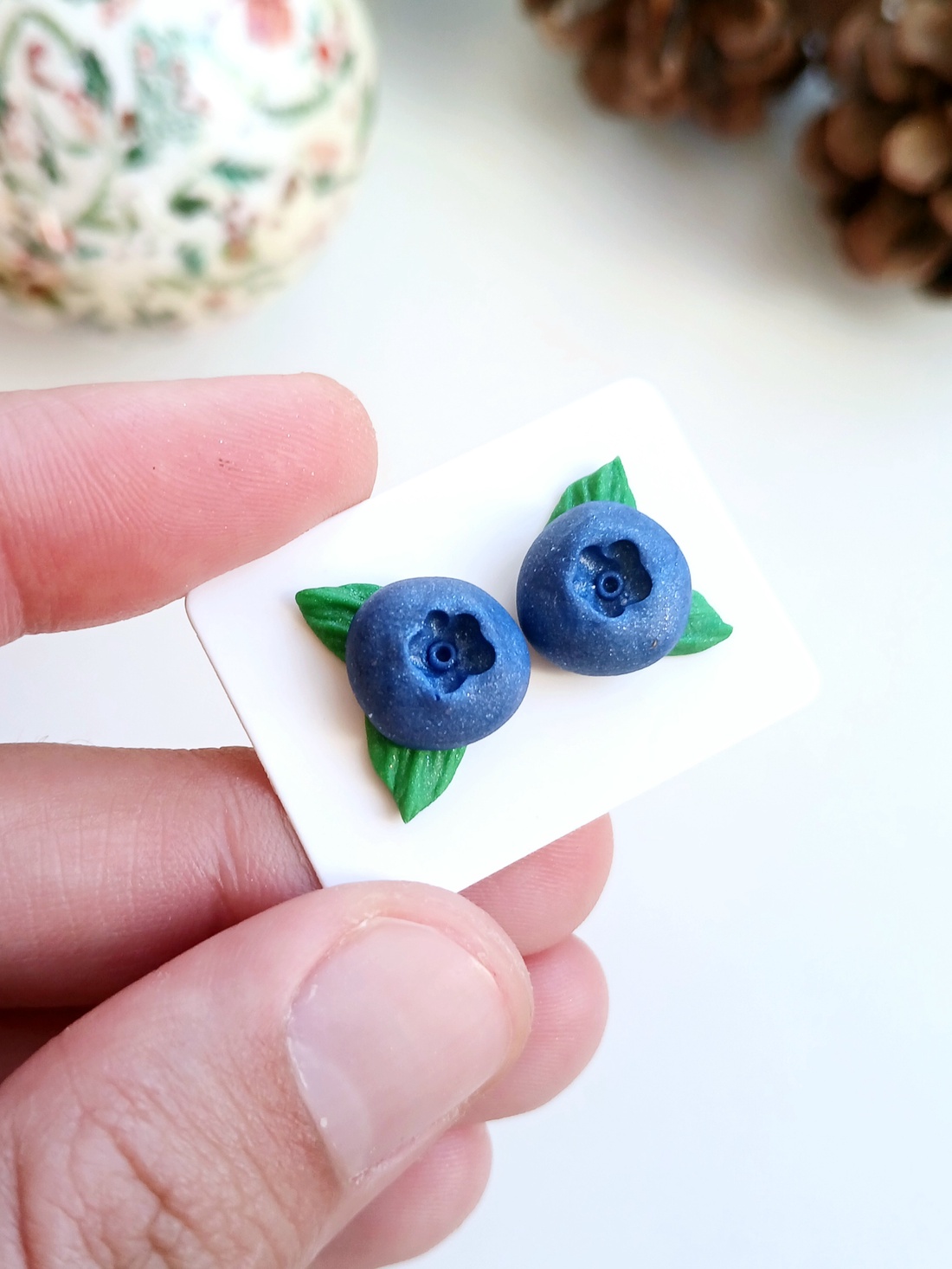 Cercei Afine - bijuterii - cercei cu figurine - Artynos.ro Cercei Afine - bijuterii - cercei cu figurine - Artynos.ro