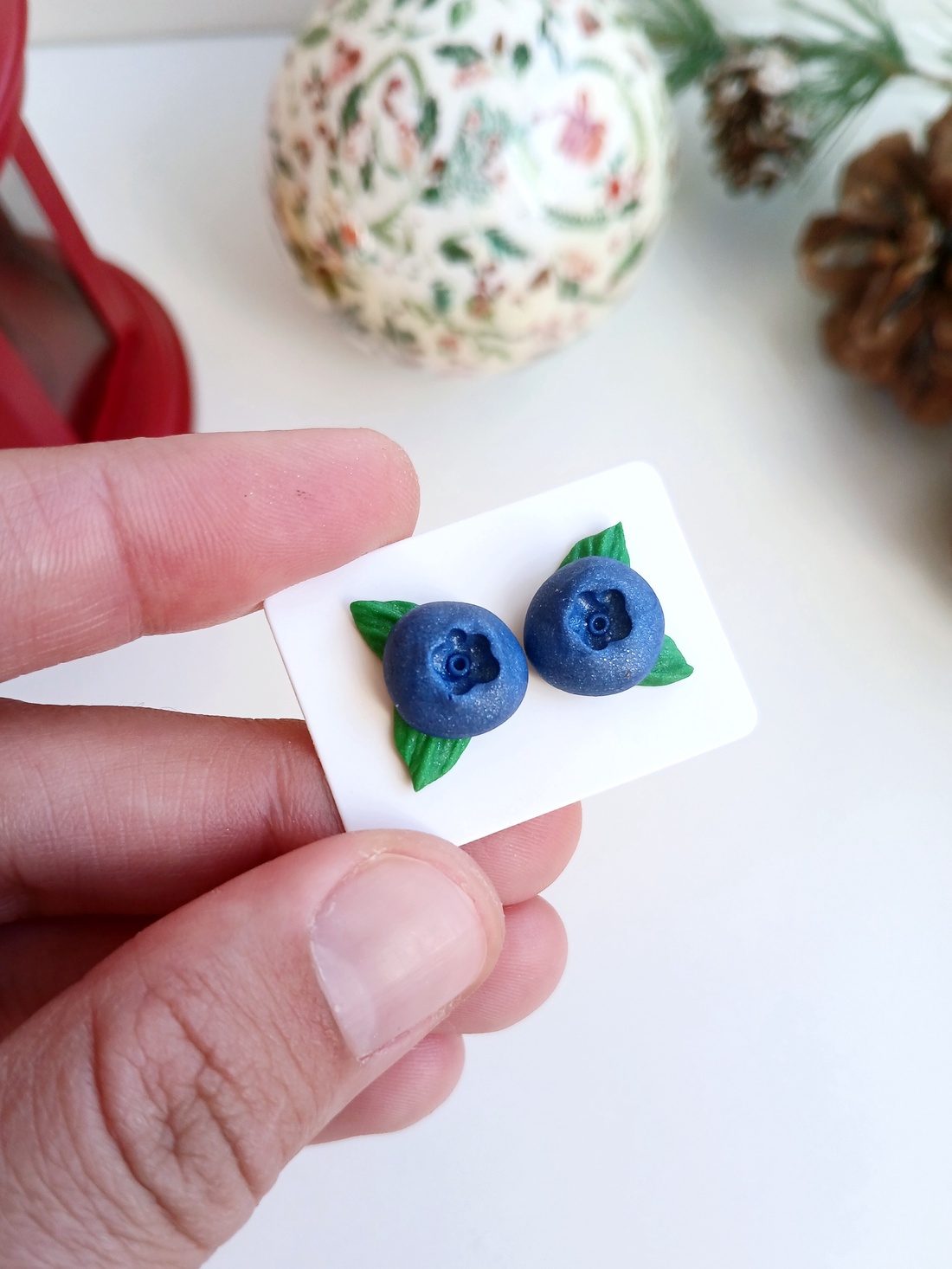 Cercei Afine - bijuterii - cercei cu figurine - Artynos.ro Cercei Afine - bijuterii - cercei cu figurine - Artynos.ro