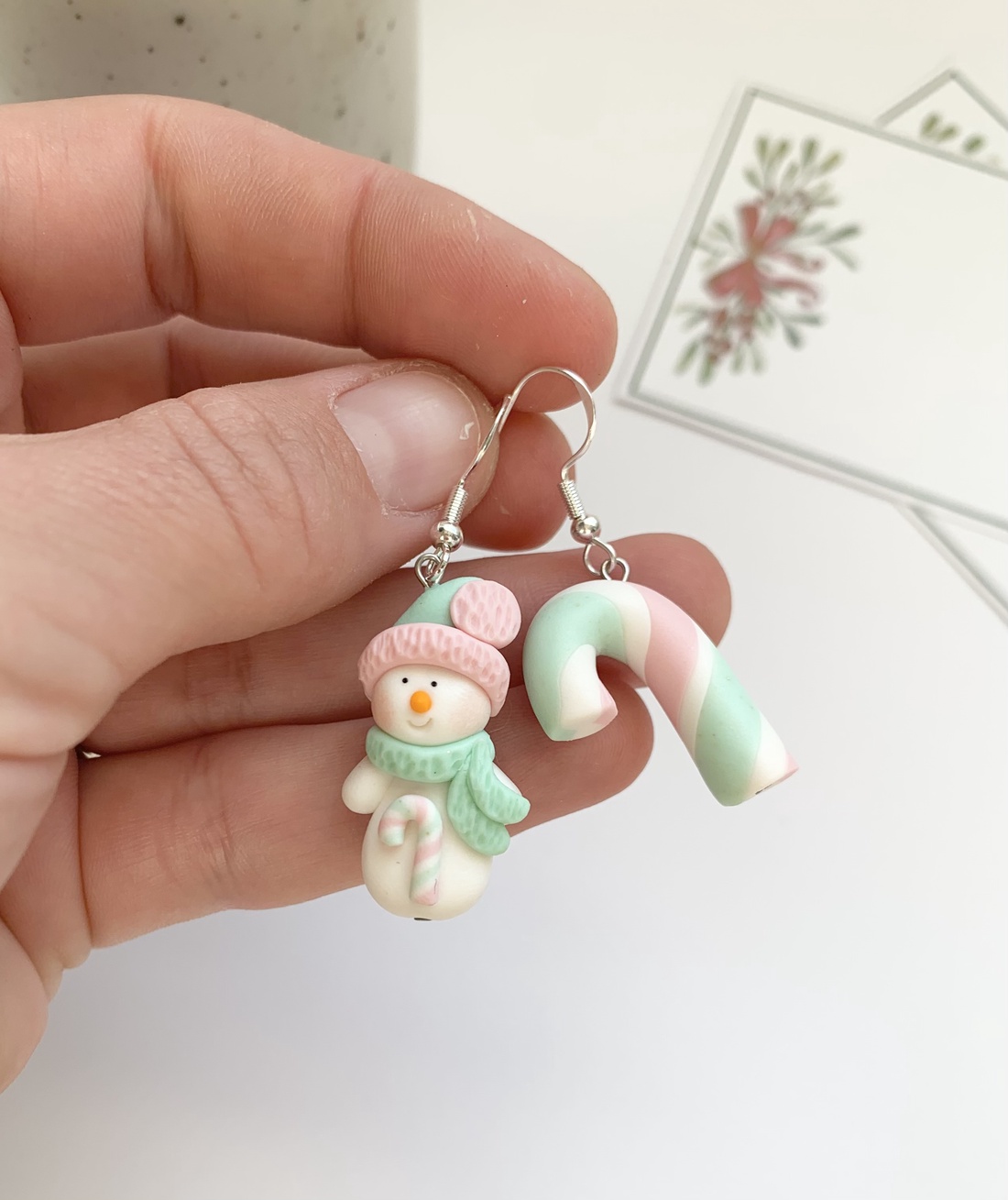 Cercei Om de zapada cu ciubuc - crăciun - cadouri de moș crăciun - cadouri de moș crăciun - Artynos.ro