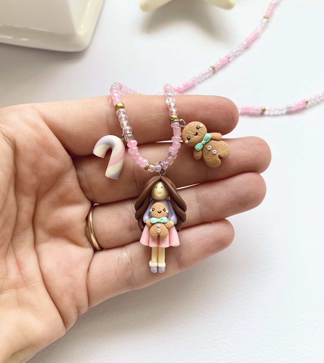 Colier Gingerbread Feeria - crăciun - cadouri de moș crăciun - cadouri de moș crăciun - Artynos.ro