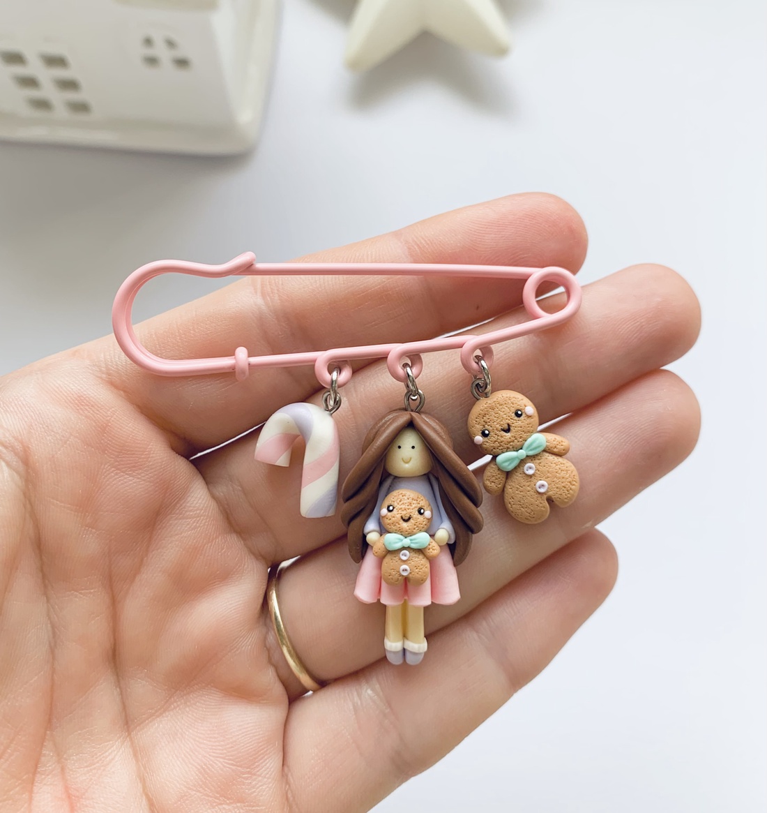 Brosa Happy Snowman - crăciun - cadouri de moș crăciun - cadouri de moș crăciun - Artynos.ro