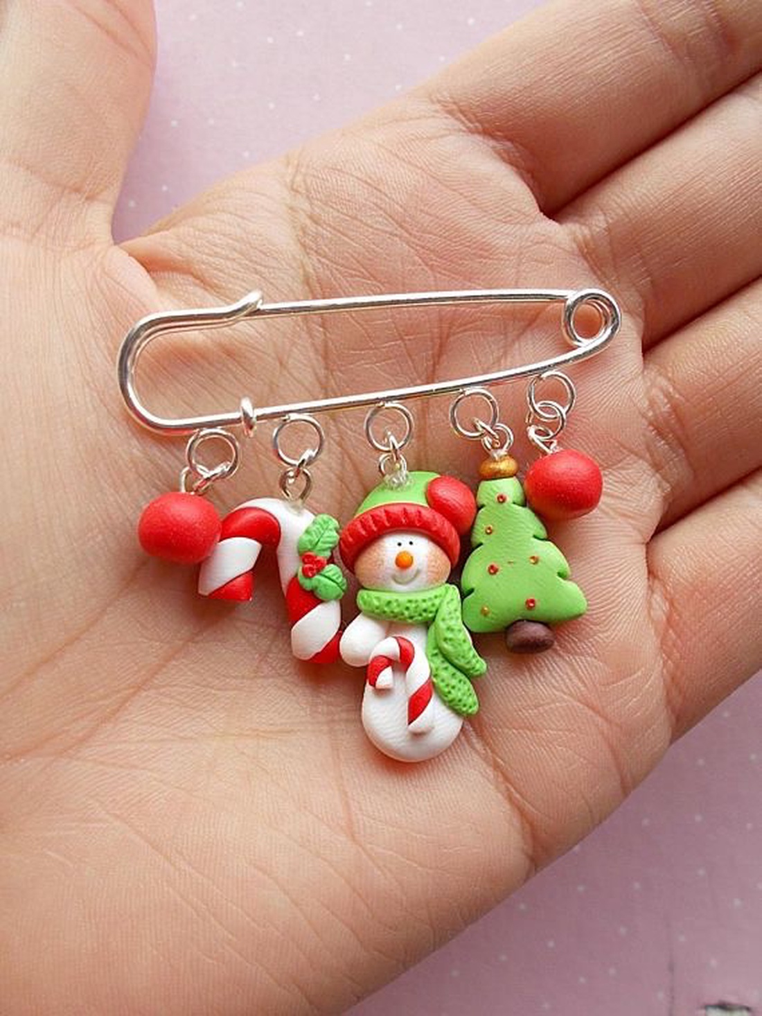 Brosa Happy Snowman - crăciun - cadouri de moș crăciun - cadouri de moș crăciun - Artynos.ro