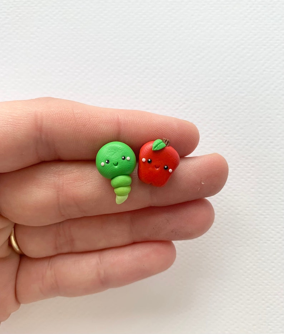 Cercei mar si vierme - bijuterii - cercei - cercei cu figurine - Artynos.ro