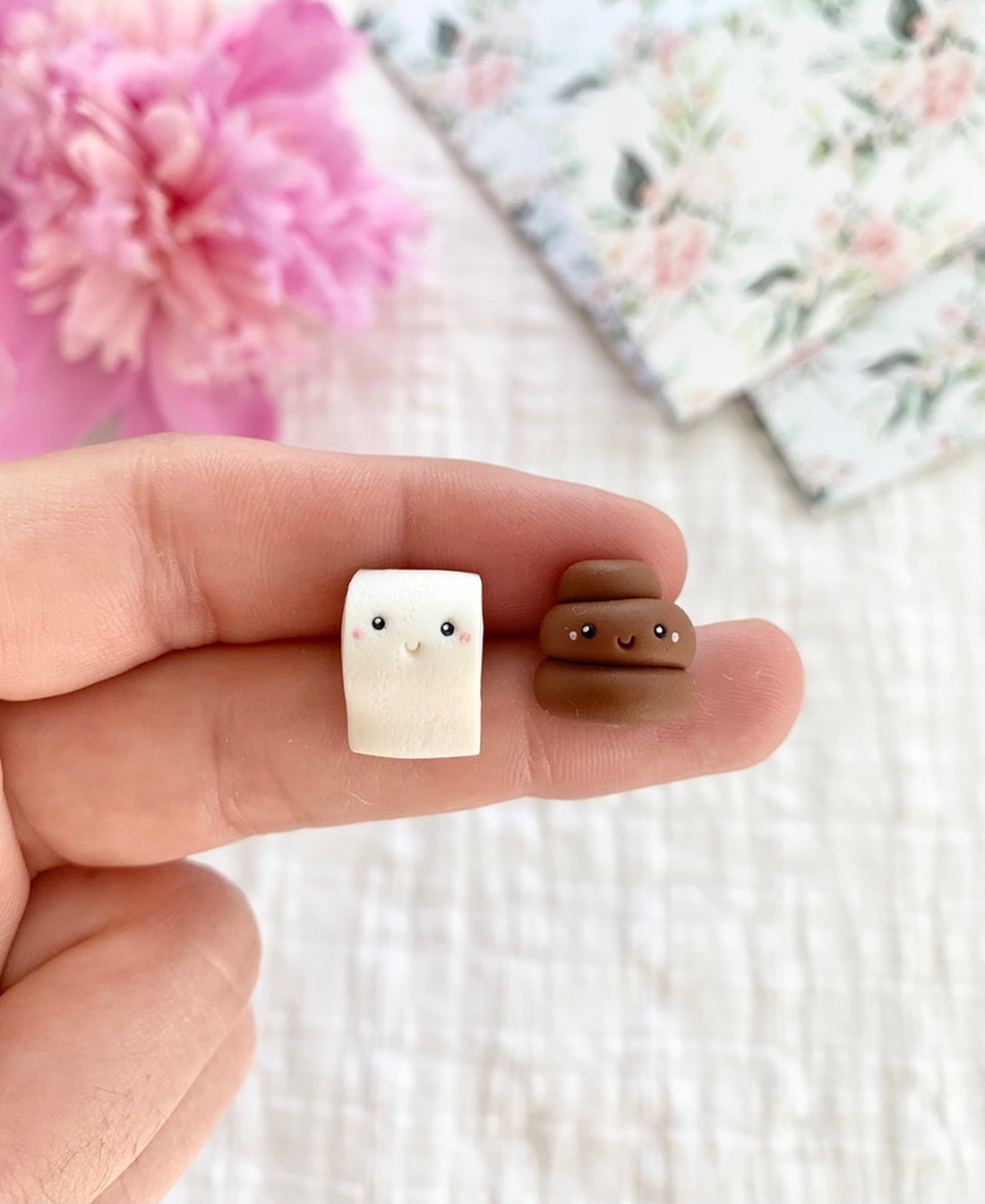 Cercei haiosi - bijuterii - cercei - cercei cu figurine - Artynos.ro