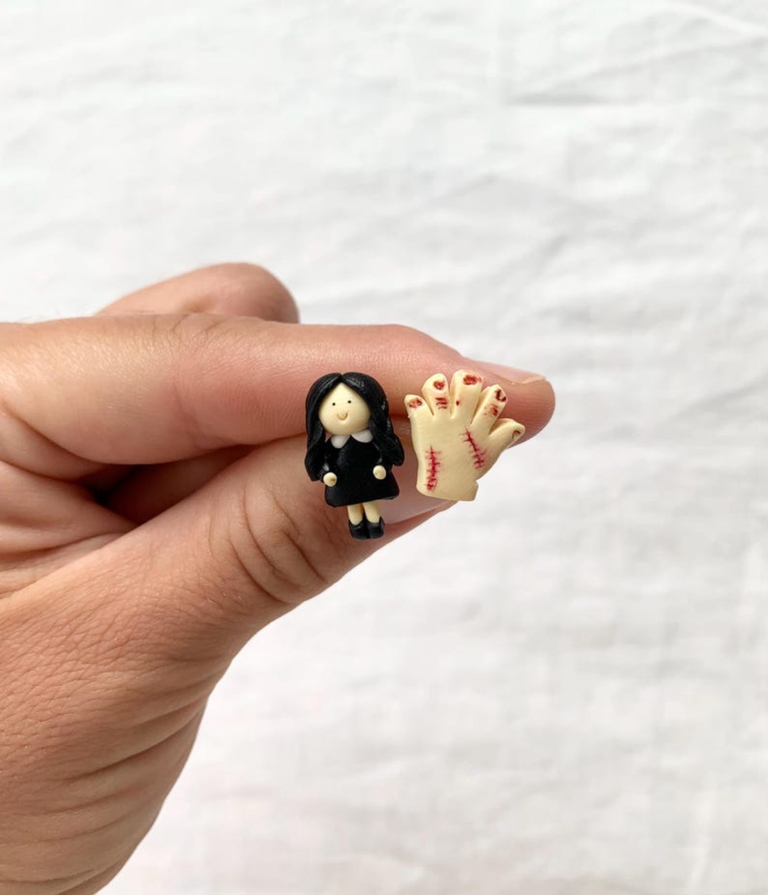 Cercei haiosi - bijuterii - cercei - cercei cu figurine - Artynos.ro