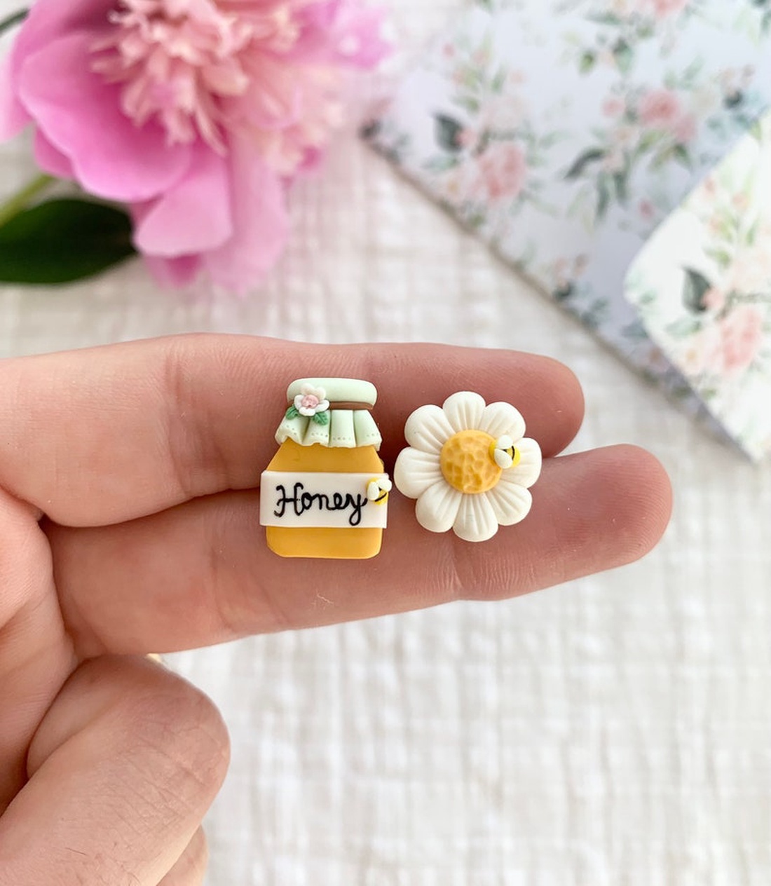 Cercei Honey - bijuterii - cercei - cercei cu figurine - Artynos.ro