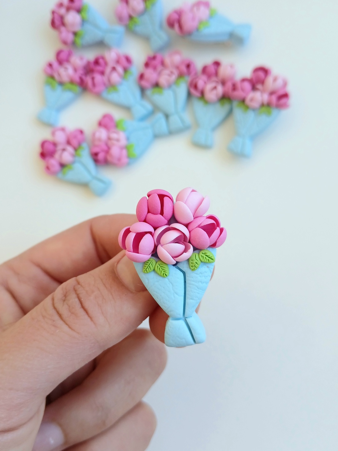 Broșă Mărțișor  - bijuterii - mărțișor - Artynos.ro