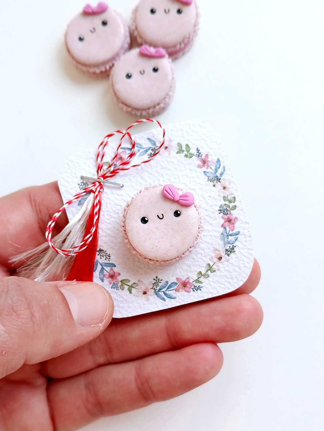 Broșă Mărțișor  - bijuterii - mărțișor - Artynos.ro