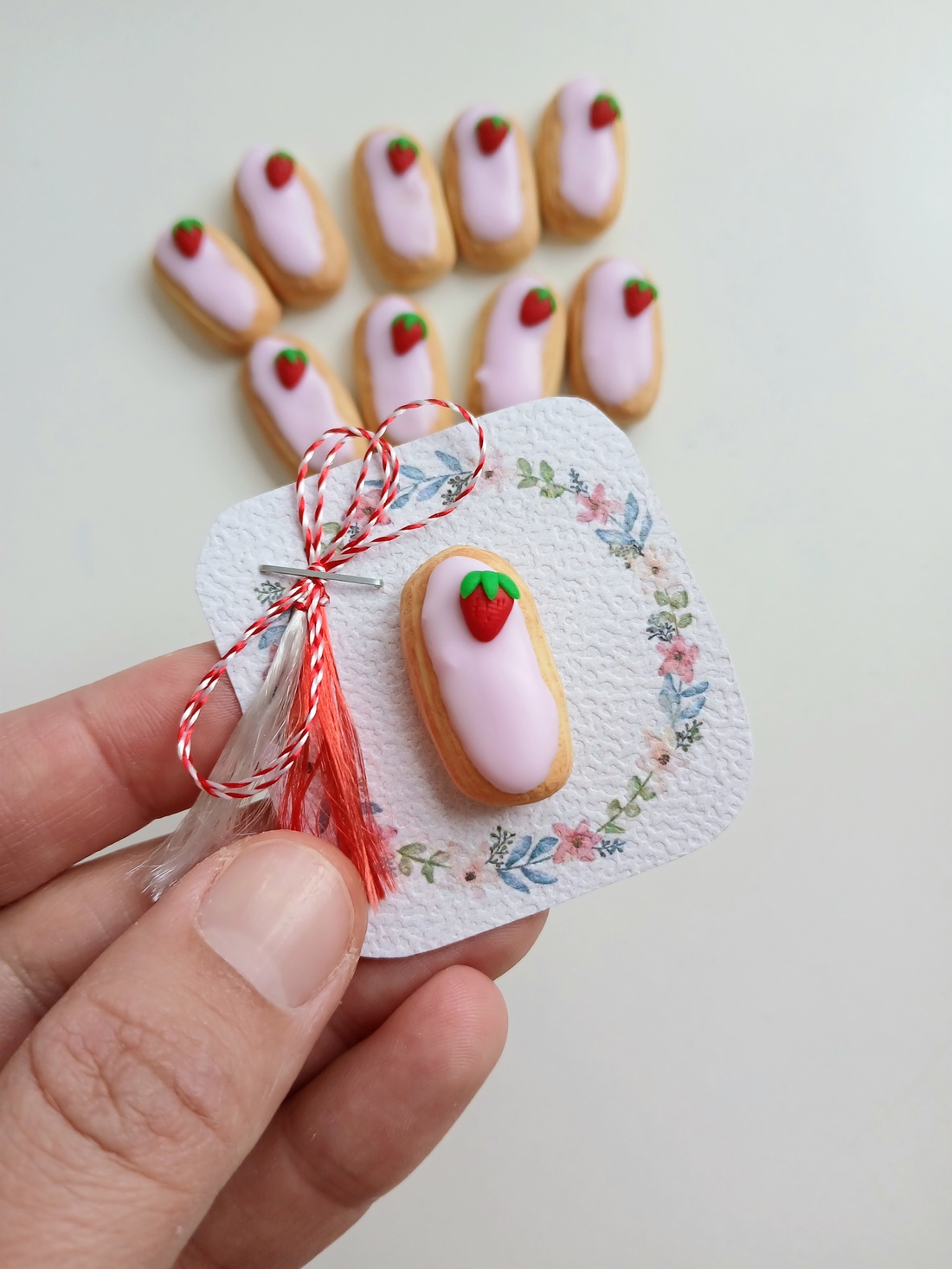 Broșă Mărțișor  - bijuterii - mărțișor - Artynos.ro