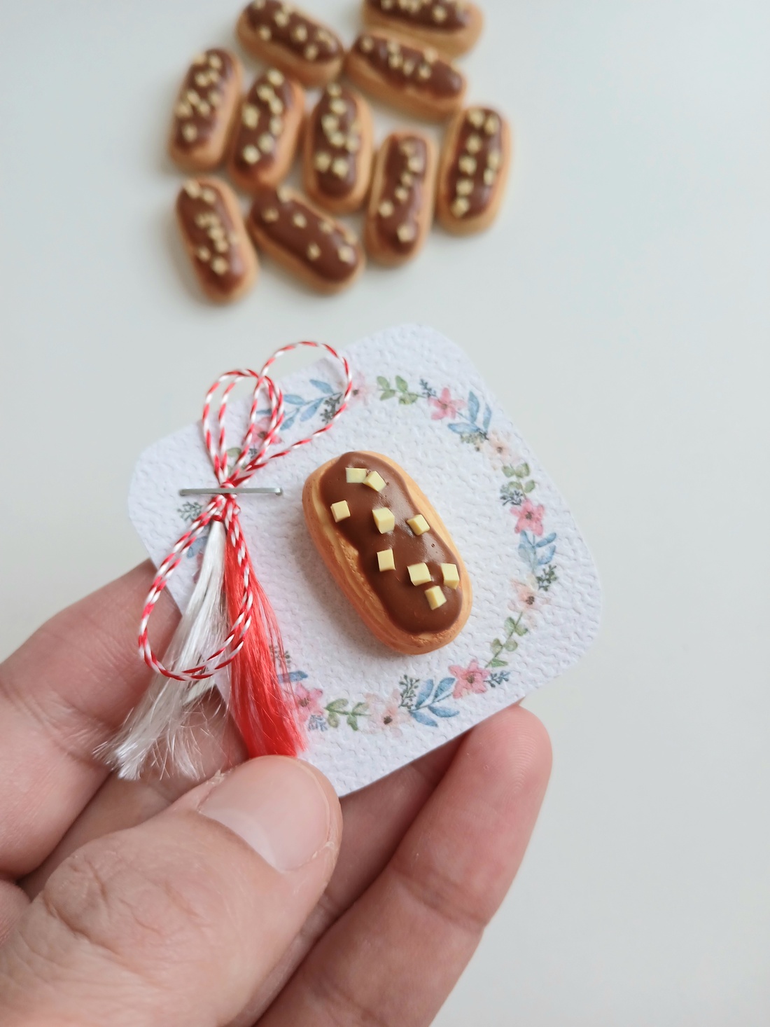 Broșă Mărțișor  - bijuterii - mărțișor - Artynos.ro