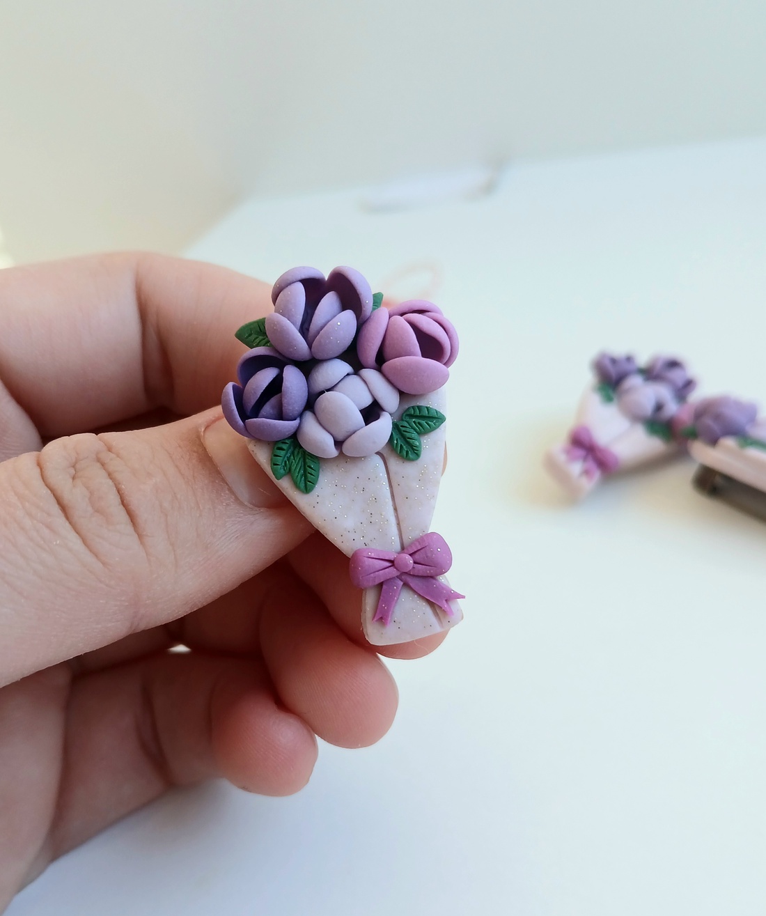 Broșă Mărțișor  - bijuterii - mărțișor - Artynos.ro