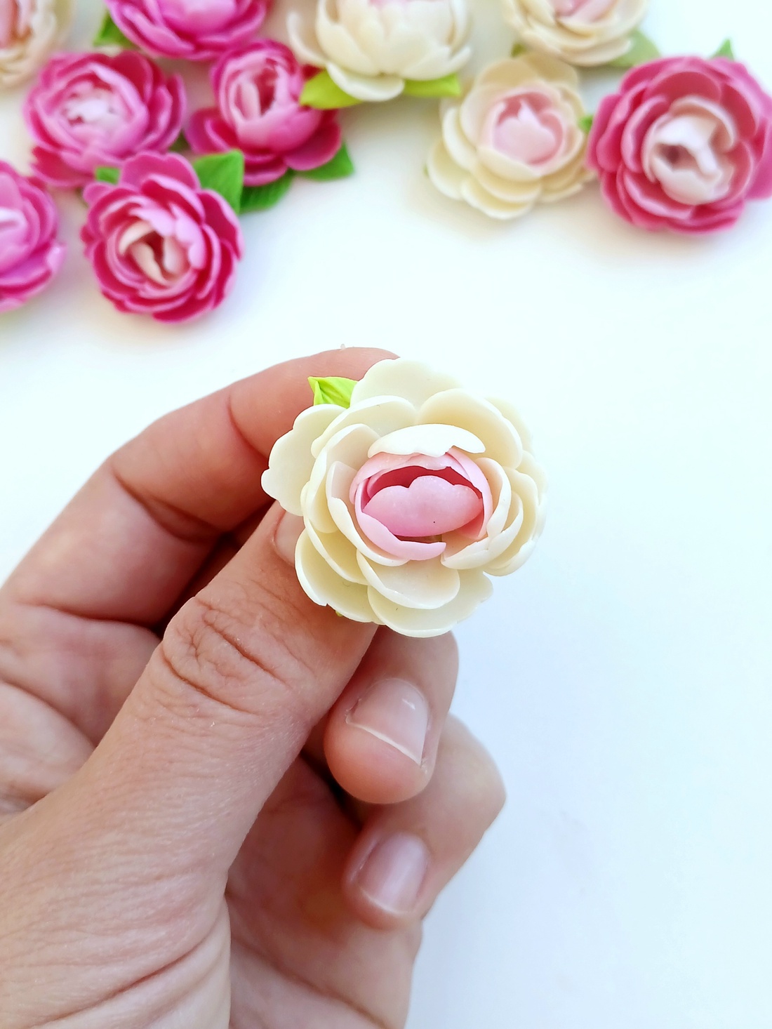 Broșă Mărțișor  - bijuterii - mărțișor - Artynos.ro