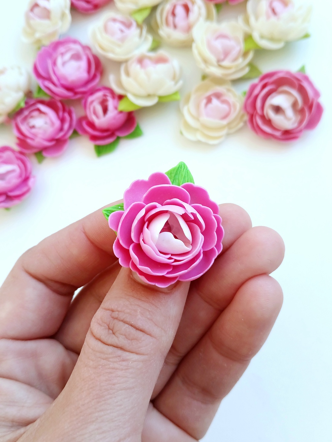 Broșă Mărțișor  - bijuterii - mărțișor - Artynos.ro