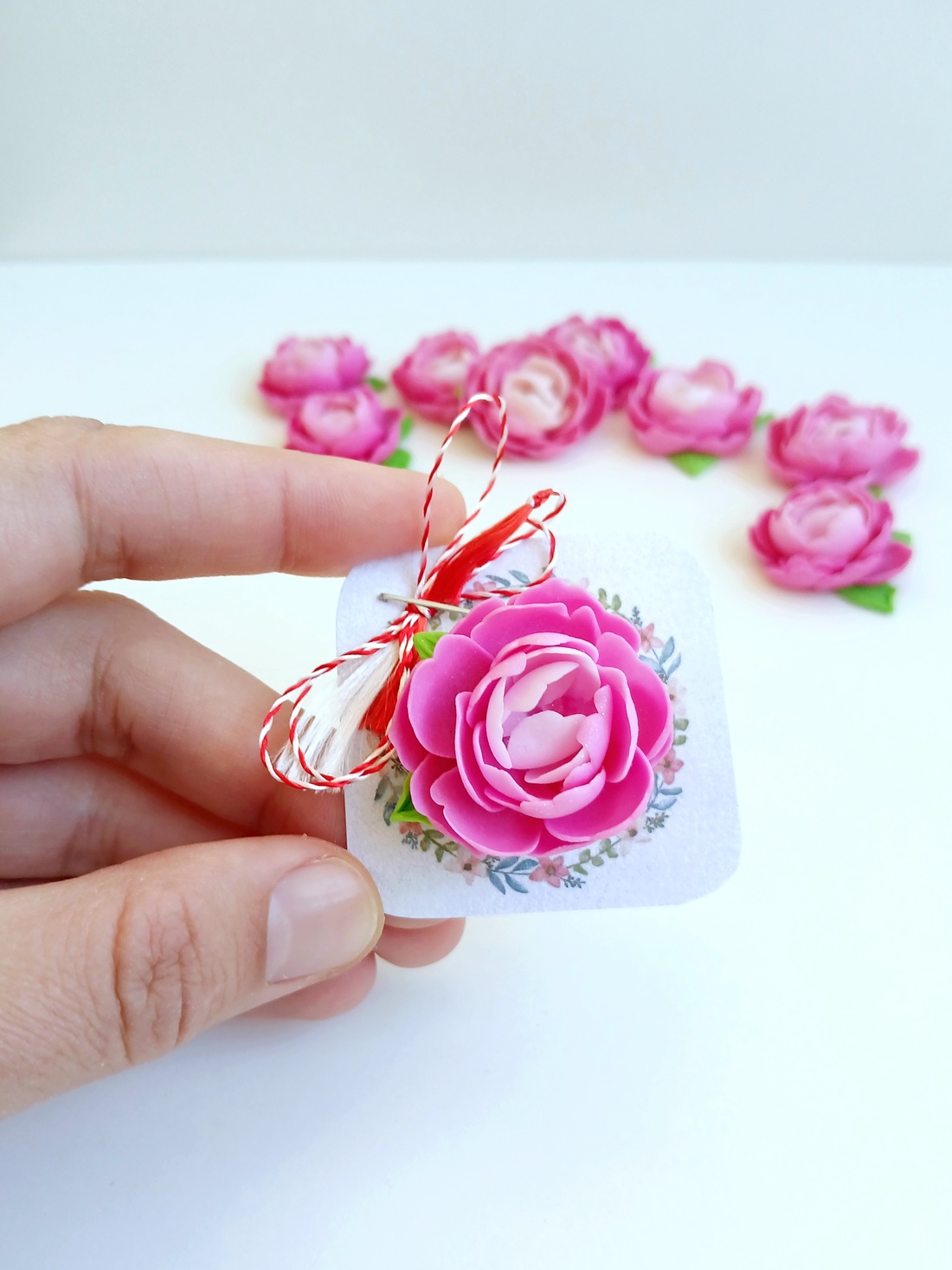 Broșă Mărțișor  - bijuterii - mărțișor - Artynos.ro