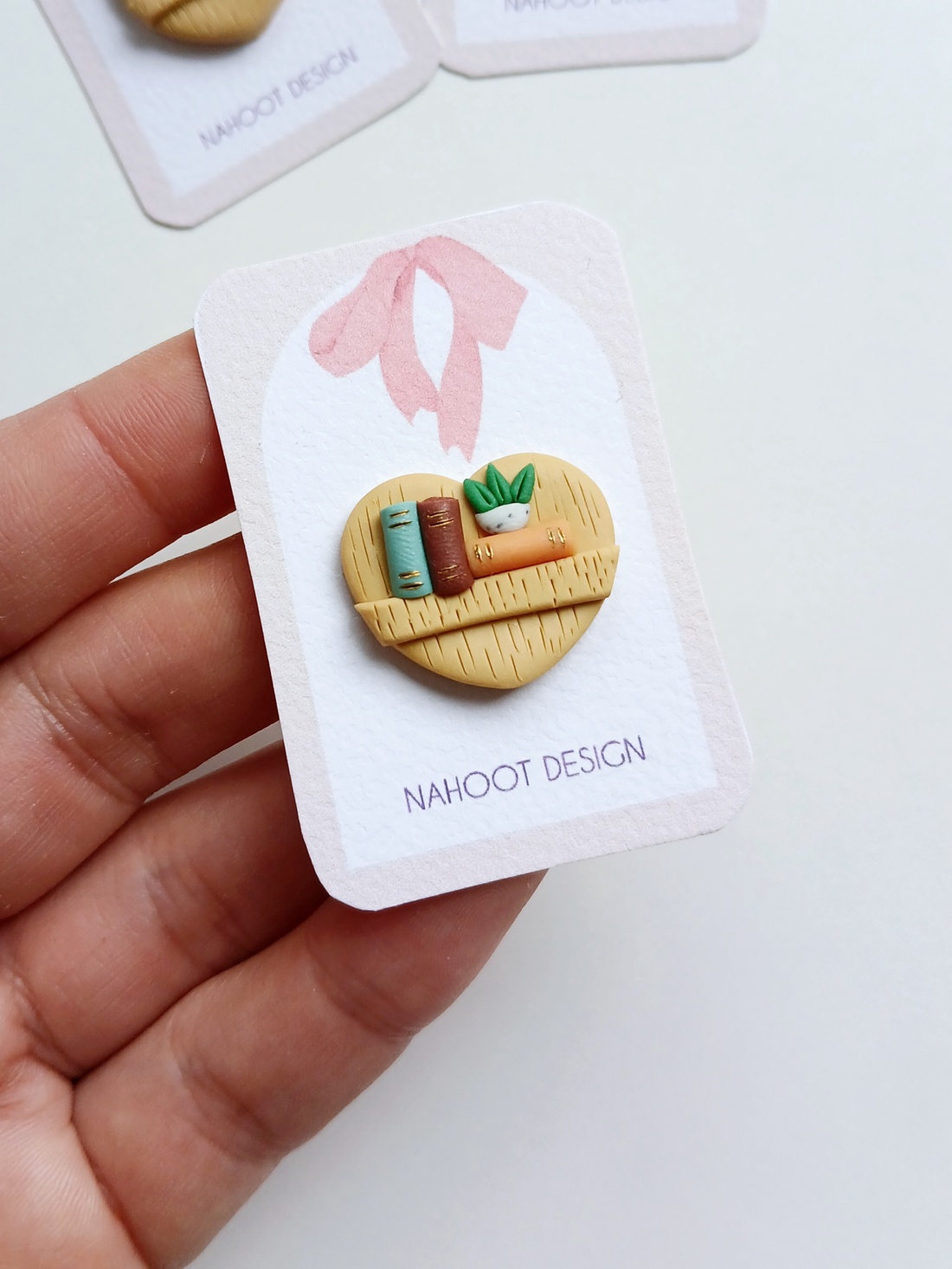 Broșă Mărțișor  - bijuterii - mărțișor - Artynos.ro