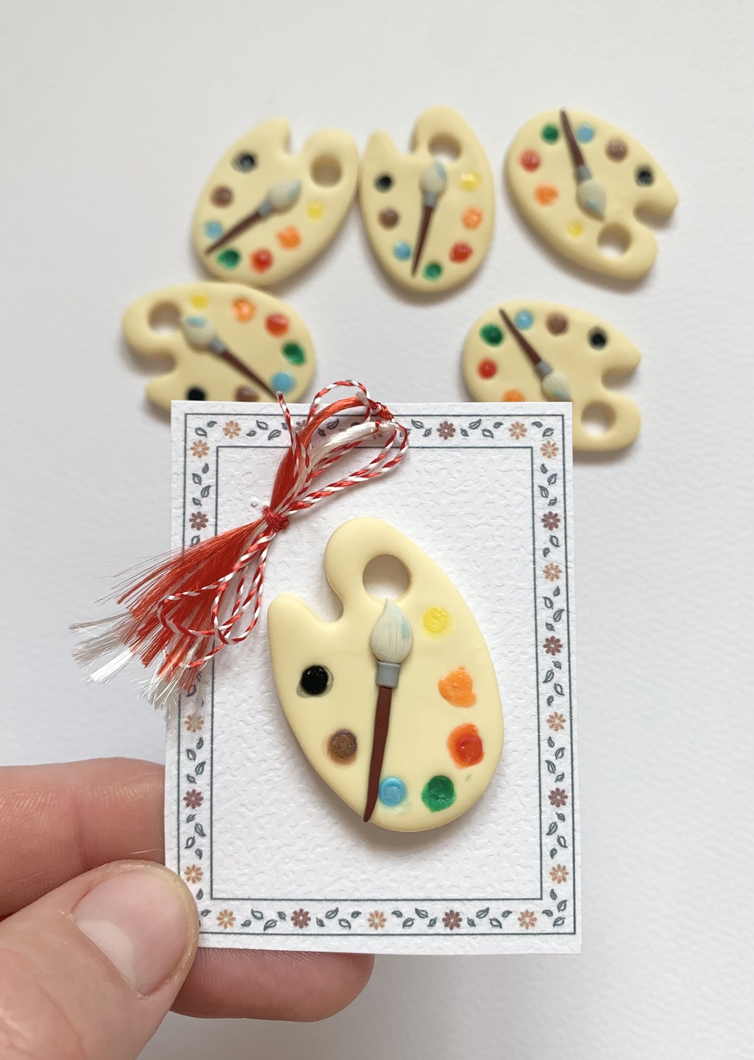 Broșă Mărțișor  - bijuterii - mărțișor - Artynos.ro