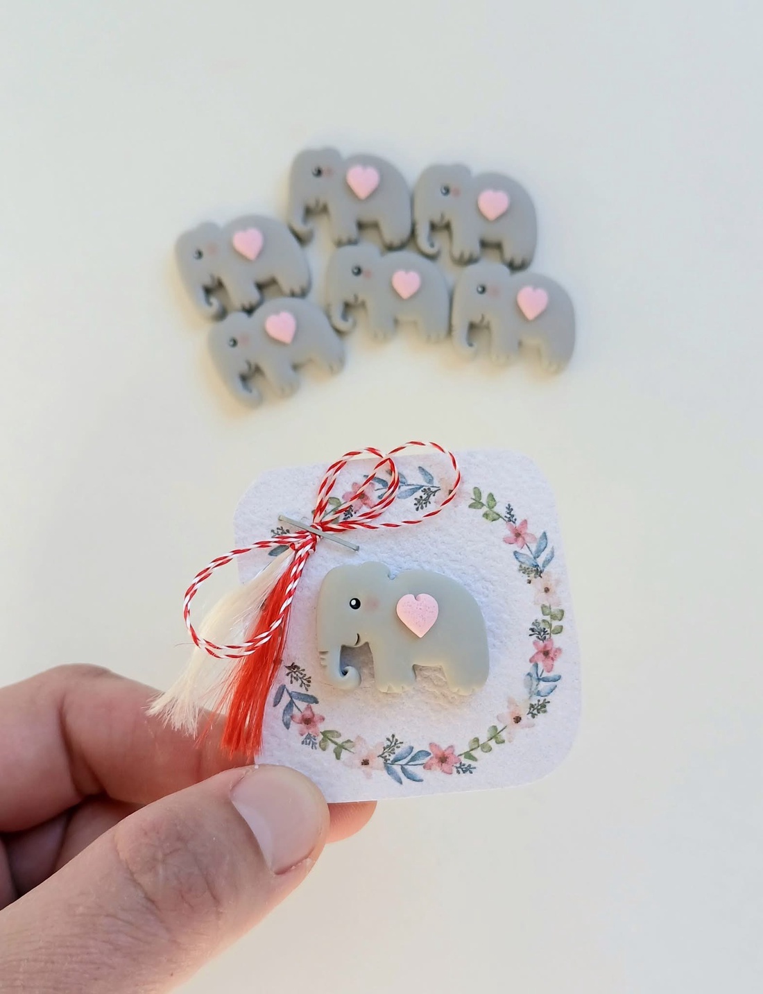 Broșă Mărțișor  - bijuterii - mărțișor - Artynos.ro