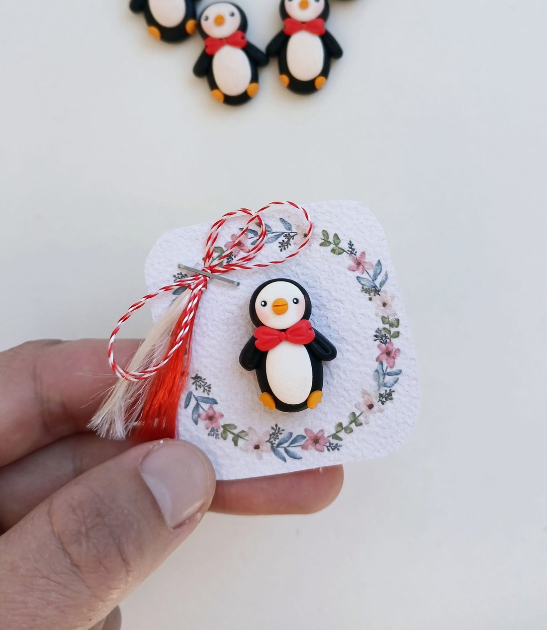 Broșă Mărțișor  - bijuterii - mărțișor - Artynos.ro