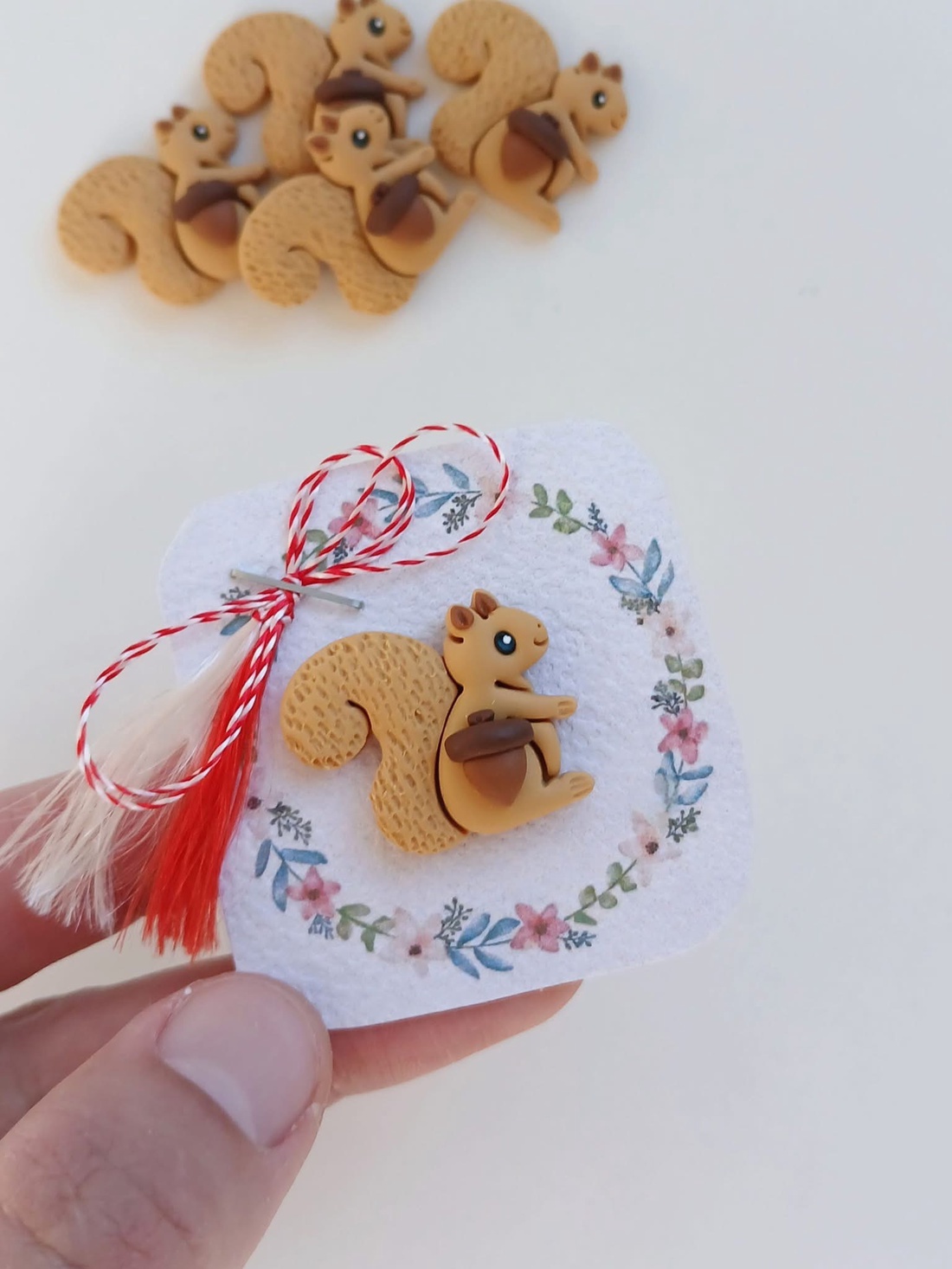 Broșă Mărțișor  - bijuterii - mărțișor - Artynos.ro