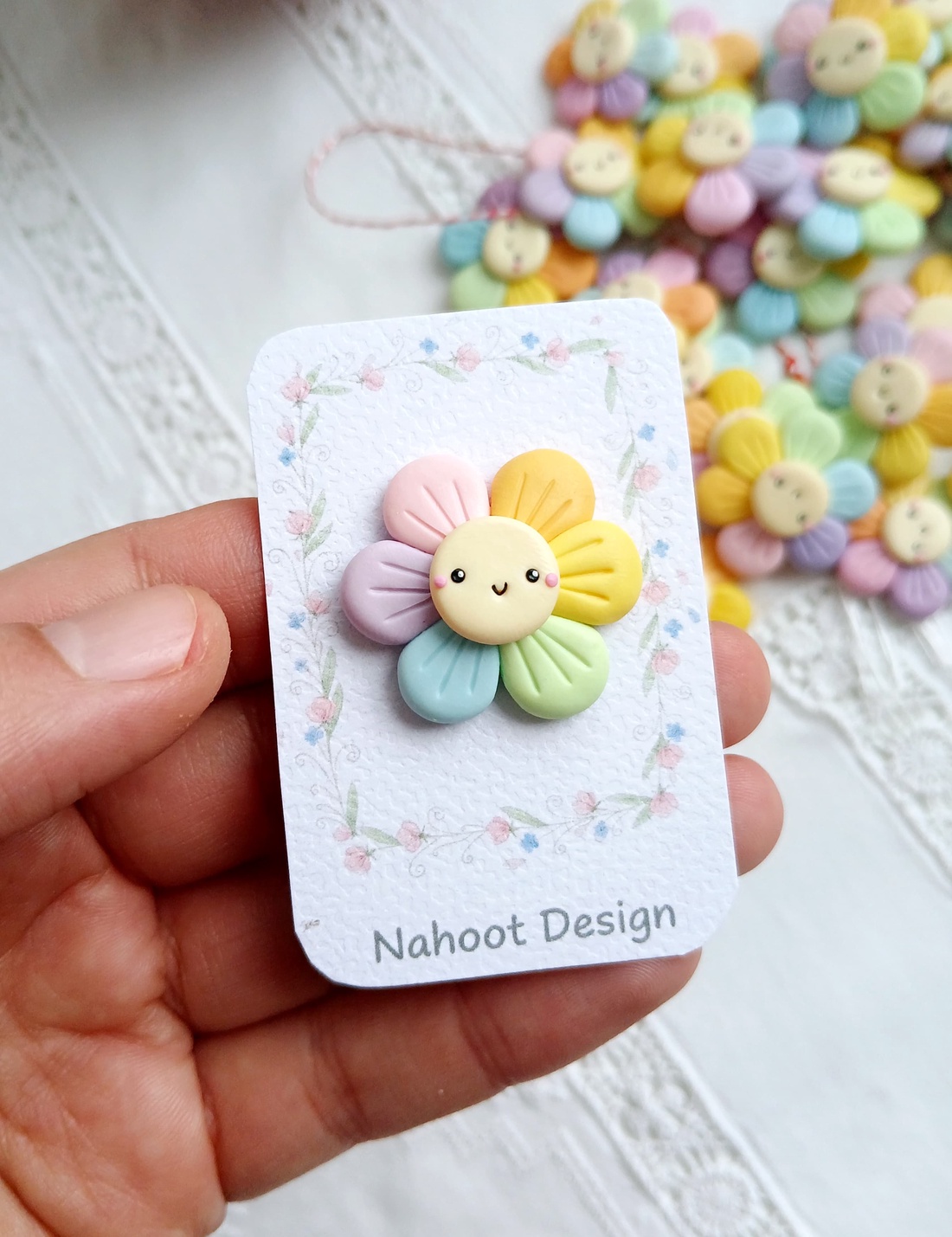 Broșă Mărțișor  - bijuterii - mărțișor - Artynos.ro