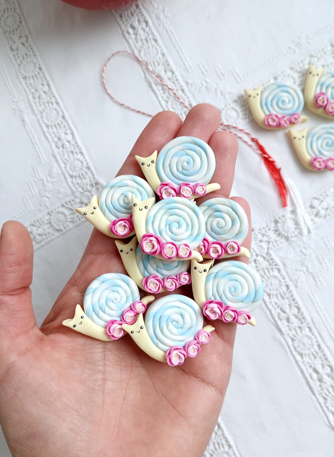 Broșă Mărțișor  - bijuterii - mărțișor - Artynos.ro