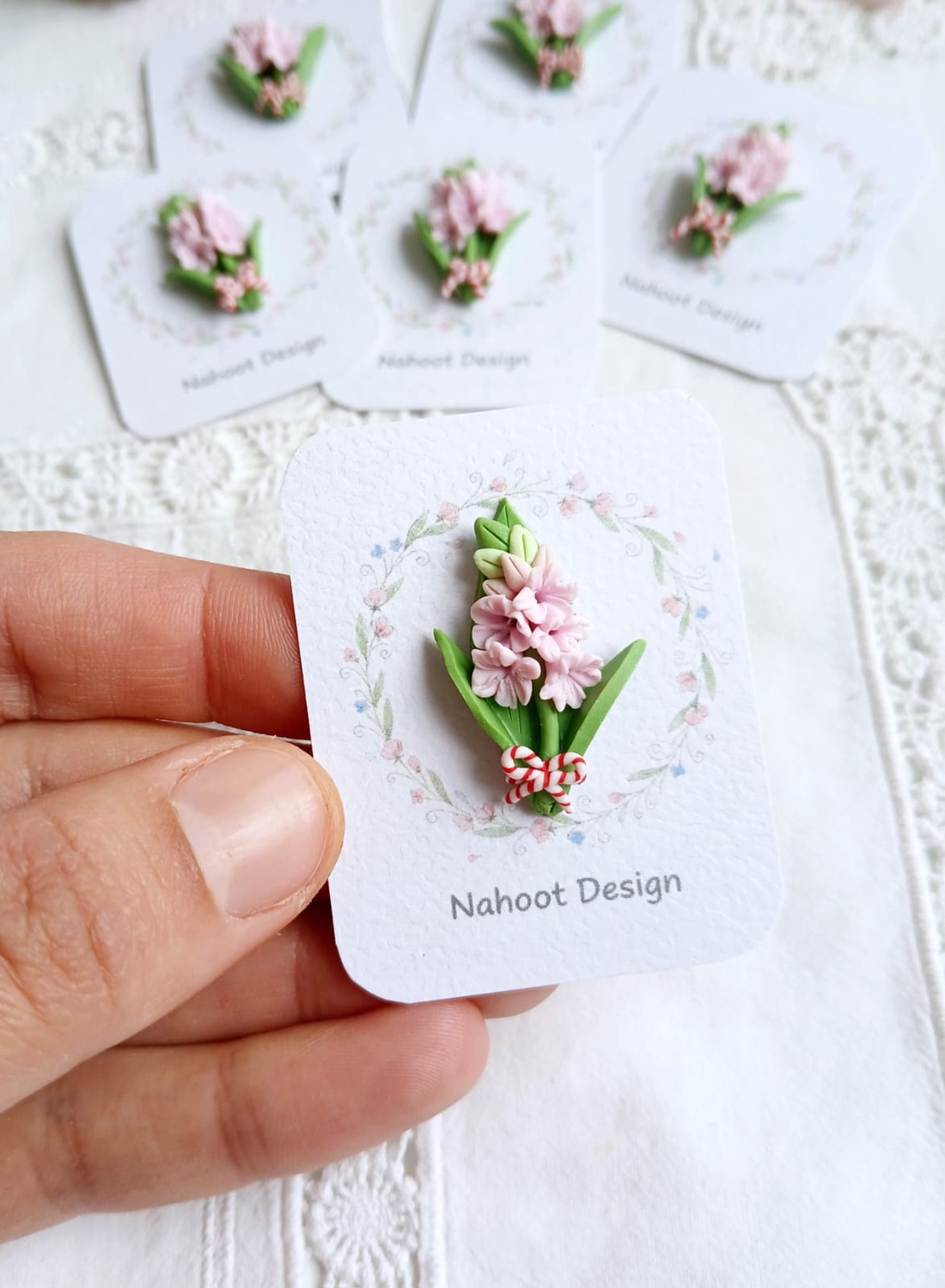 Broșă Mărțișor  - bijuterii - mărțișor - Artynos.ro