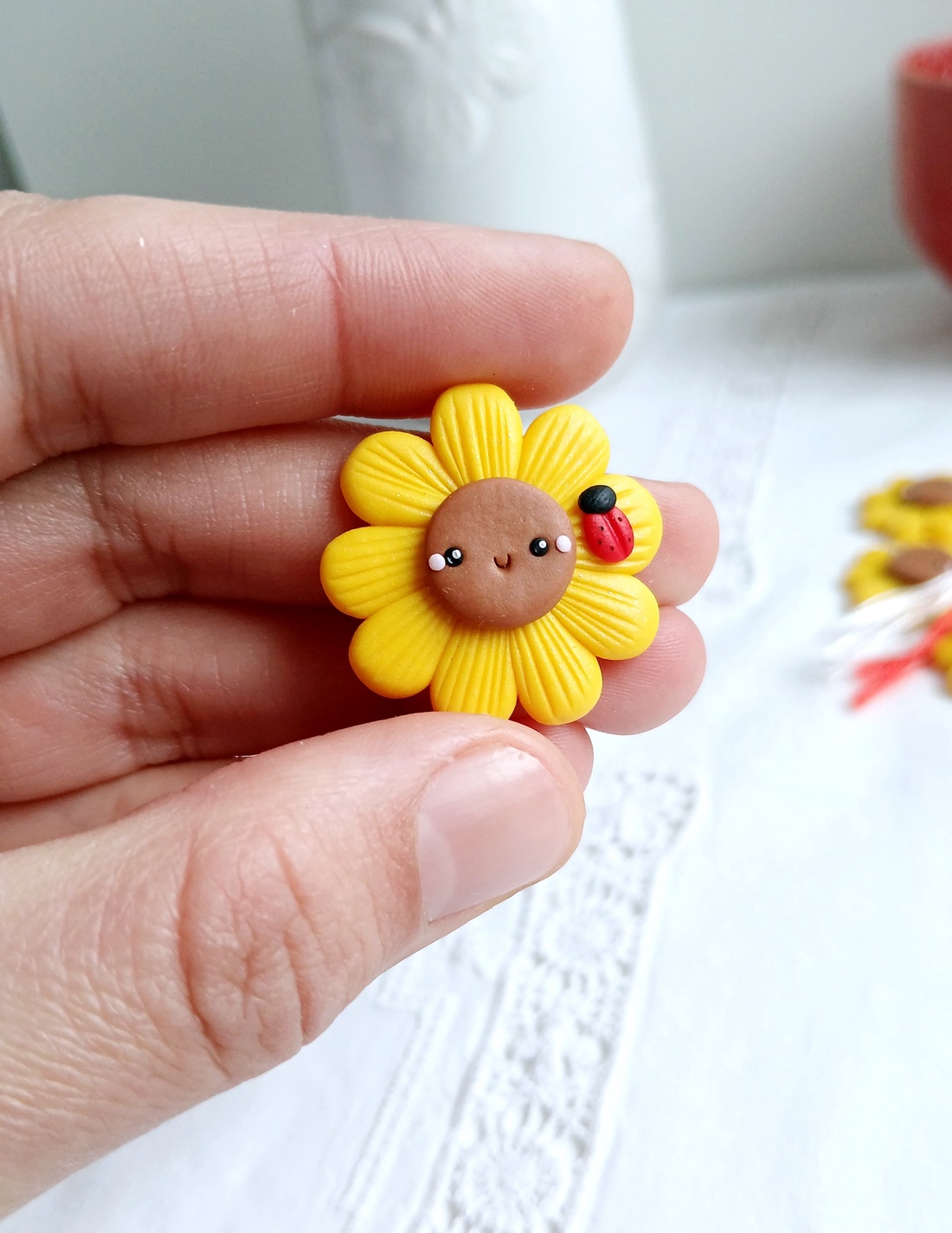 Broșă Mărțișor  - bijuterii - mărțișor - Artynos.ro