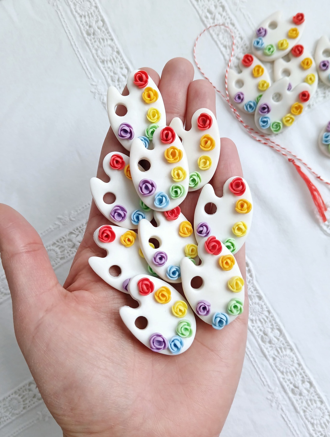 Broșă Mărțișor  - bijuterii - mărțișor - Artynos.ro