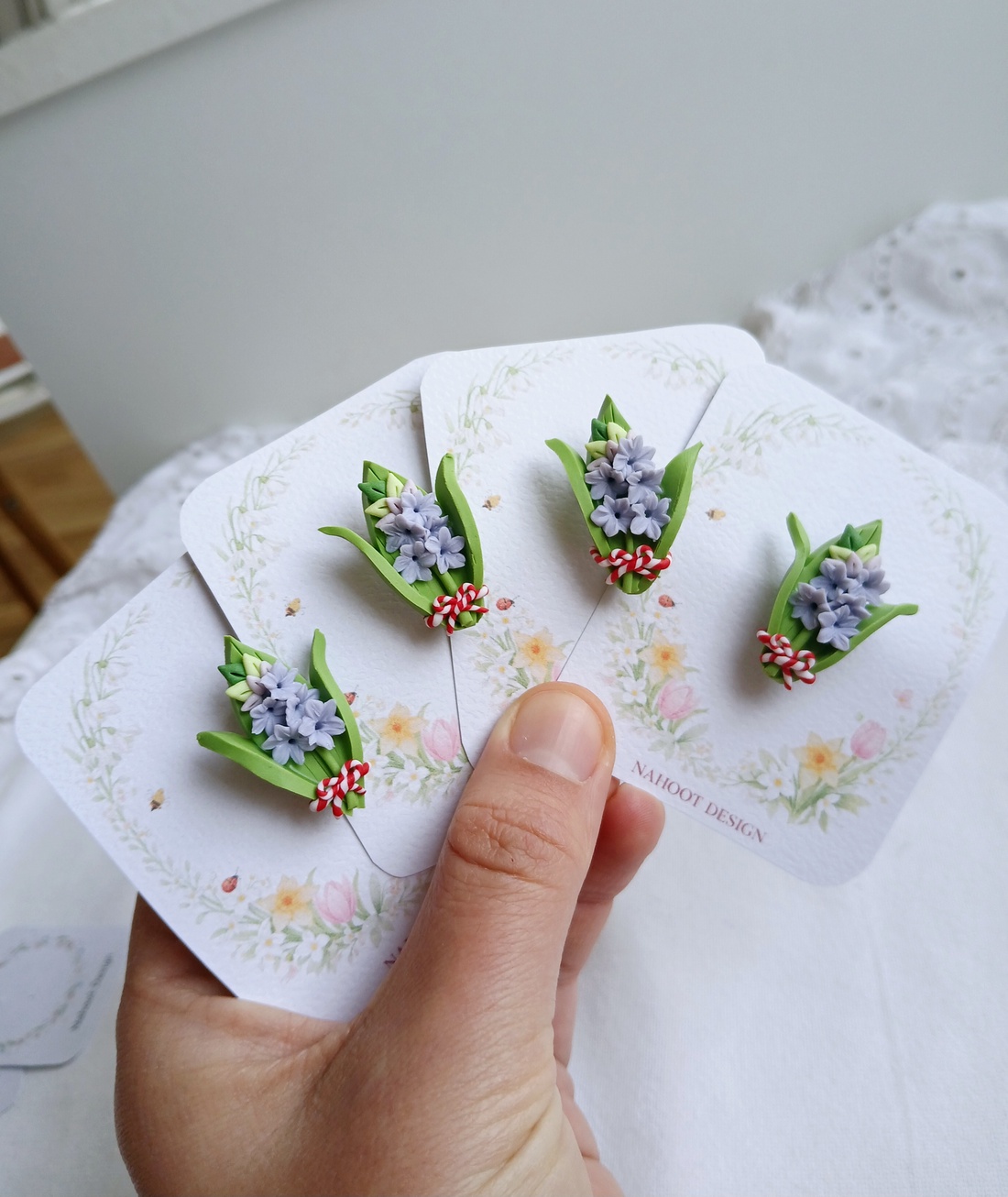 Broșă Mărțișor  - bijuterii - mărțișor - Artynos.ro